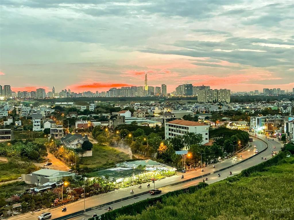 Cần bán căn 2pn, 1wc  52m2  chung cư thủ thiêm garden  đã có sổ hồng tầng cao view đẹp