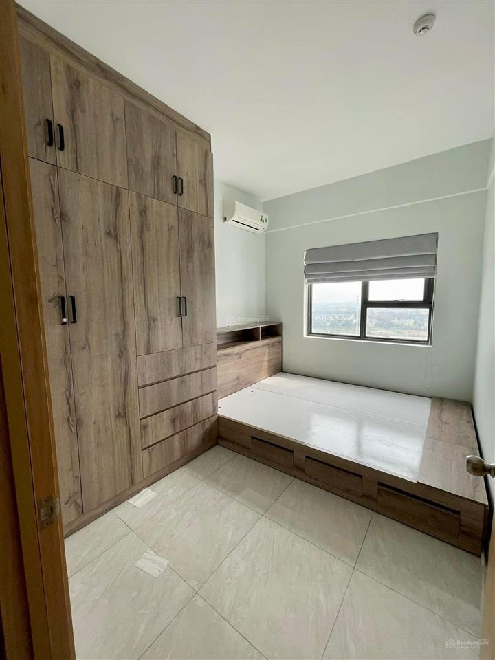 Cần bán căn 2pn, 1wc  52m2  chung cư thủ thiêm garden  đã có sổ hồng tầng cao view đẹp