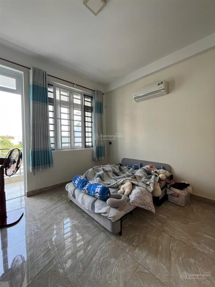 Hạ mạnh 600 triệu bán rẻ nhà 4 tầng, đã hoàn công, dt 50m2, dtsd gần 150m2, 1 sẹc bưng ông thoàn