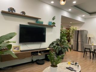 Bán căn hộ cc phố đông  căn góc 96m2  3pn + 2wc  giá cực mềm chốt 3.7 tỷ  view đông nam mát mẻ