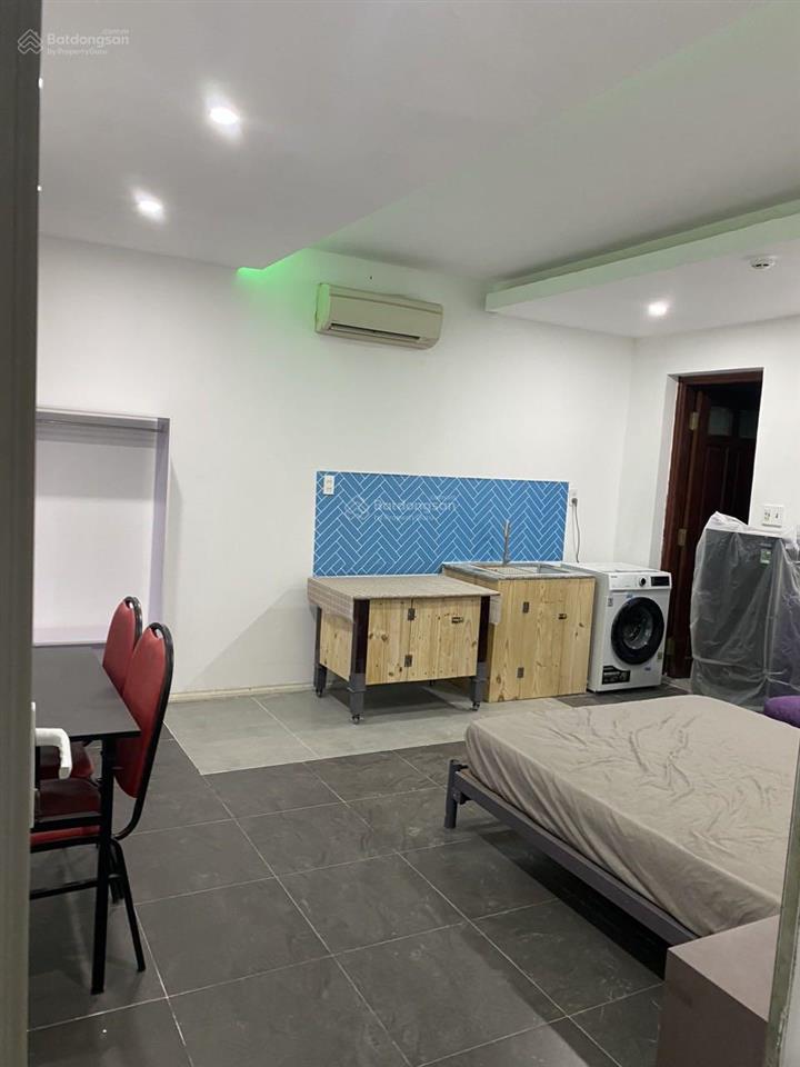 Cho thuê phòng trọ full nội thất cao cấp  35m2  có thang máy  giá bình dân