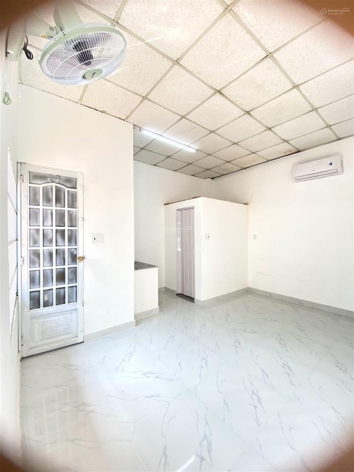 Cho thuê phòng trọ cao cấp  sát trường cao đẳng công thương quận 9  giá 3,5 tr/tháng