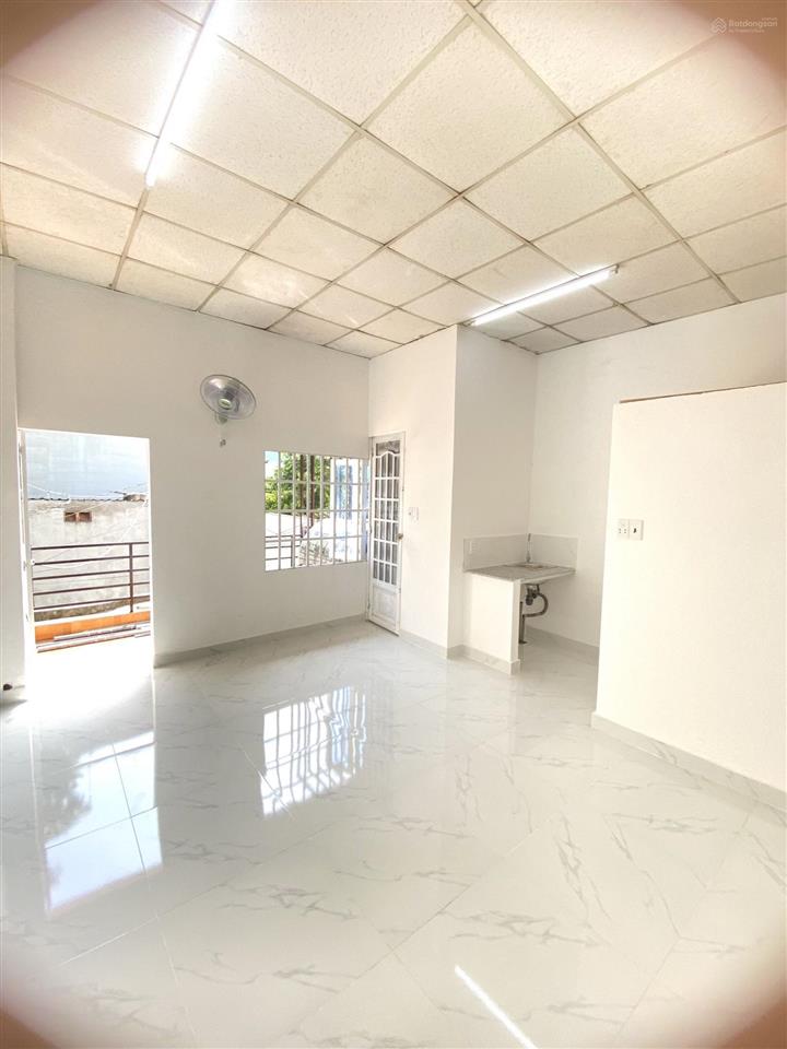 Cho thuê phòng trọ cao cấp  sát trường cao đẳng công thương quận 9  giá 3,5 tr/tháng
