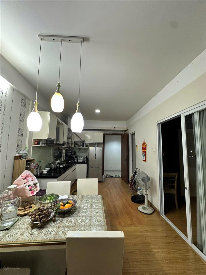 Cho thuê flora anh đào 1pn+1 full nt  55m2  chốt 7,5tr/th ở liền