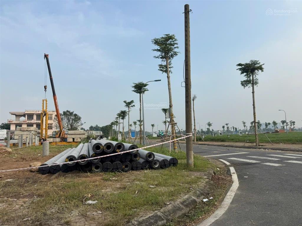 Mở bán siêu phẩm đông tăng long ( phân khu 8) nhà phố 4 tầng chỉ có căn 6.0 tỷ/ căn  sổ hồng riêng