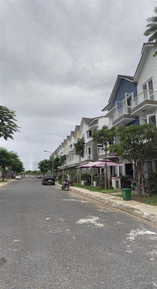 Chủ gửi biệt thự 8x20  lô góc 2 mặt tiền view bờ sông đẹp dự án park riverside  22 tỷ 990