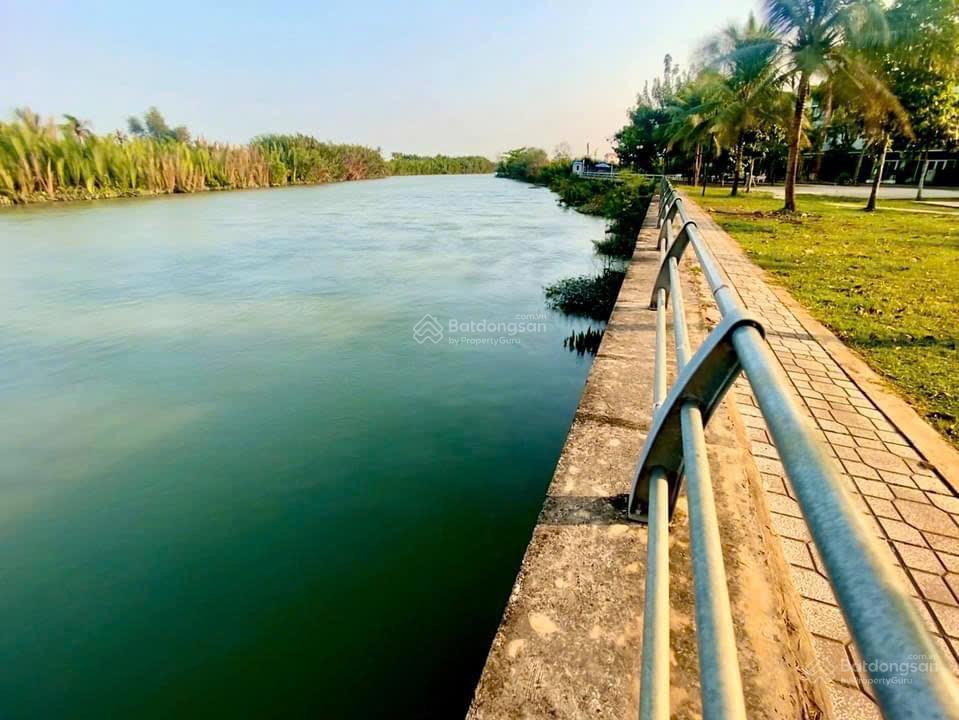Chủ gửi biệt thự 8x20  lô góc 2 mặt tiền view bờ sông đẹp dự án park riverside  22 tỷ 990