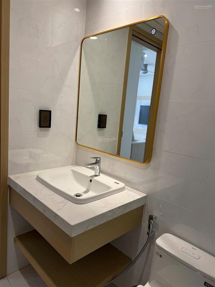 Bán chuyển nhượng căn hộ 2p 71m2 đã có sổ full nội thất xịn xò sentosa sky park cđt singapore