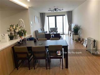 Bán căn hộ 3pn 2vs  128.5m2 ban công hướng mát, giá 13.5 tỷ. dự án sky park tôn thất thuyết