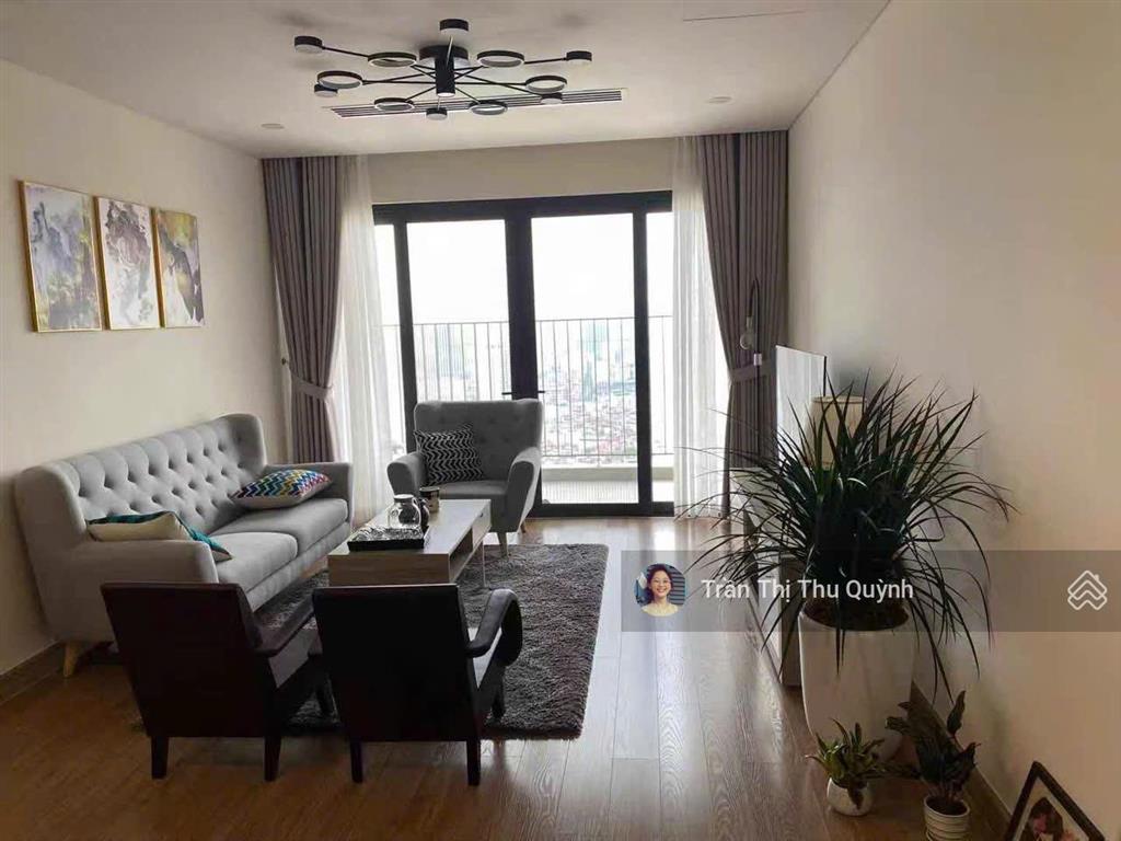 Bán căn hộ 3pn 2vs  128.5m2 ban công hướng mát, giá 13.5 tỷ. dự án sky park tôn thất thuyết