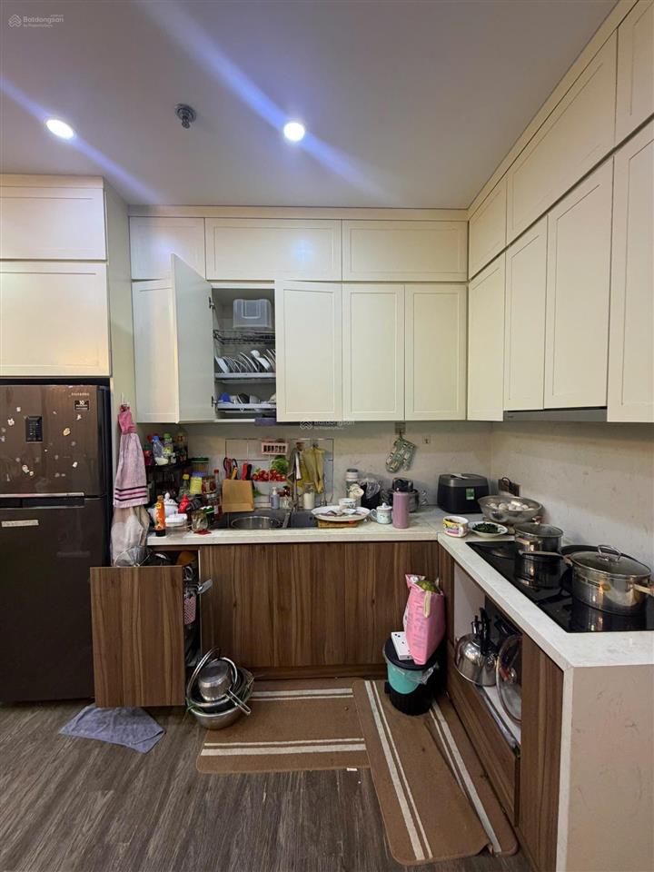 Bán trong tuần căn hộ vinhome greenbay, 2n2vs , 65m2 , view hồ , toà g2 , 7,5 tỷ công chứng ngay.