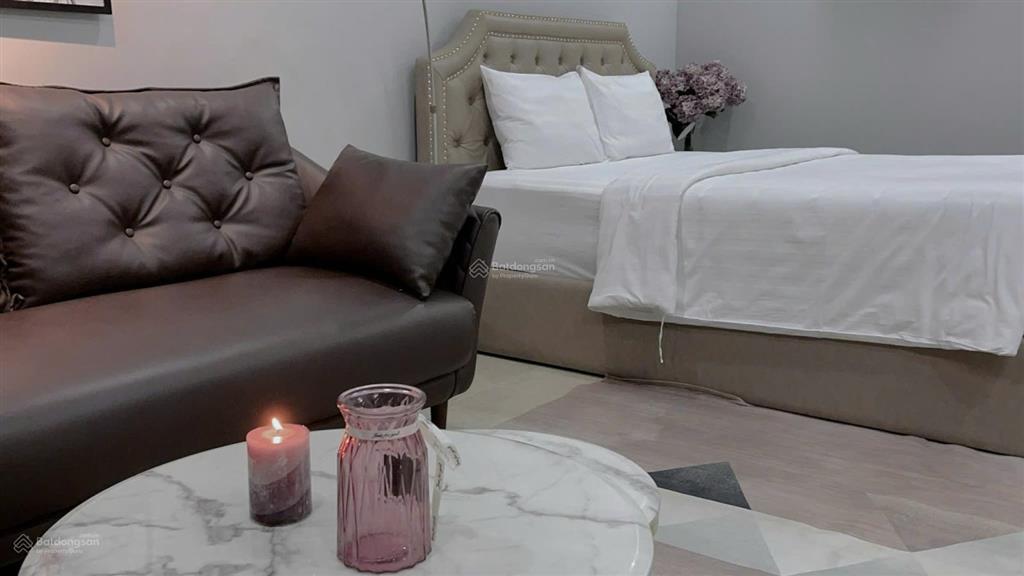 Giá chốt studio full nt đẹp d'capital, 34m2, tháp c2, tầng cao, view trực diện tdh, 3,5tỷ bao hết