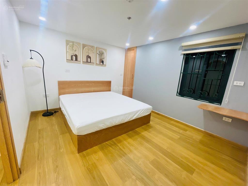 Chính chủ cho thuê căn hộ cao cấp tại linh quang  nguyễn thái học  view hồ văn chương