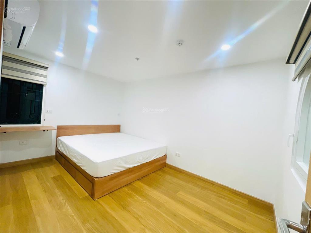 Chính chủ cho thuê căn hộ cao cấp tại linh quang  nguyễn thái học  view hồ văn chương
