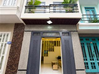 Chính chủ bán nhà 1 lầu full nội thất mặt tiền hẻm 1/ nguyễn thị xiếu, q7  cạnh q4