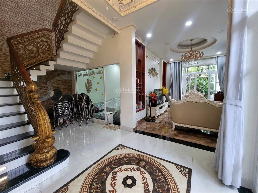 Bán biệt thự đường trần văn quang p10 tân bình 9 x 21 nhà 2 lầu giá chỉ 33.5 tỷ tl