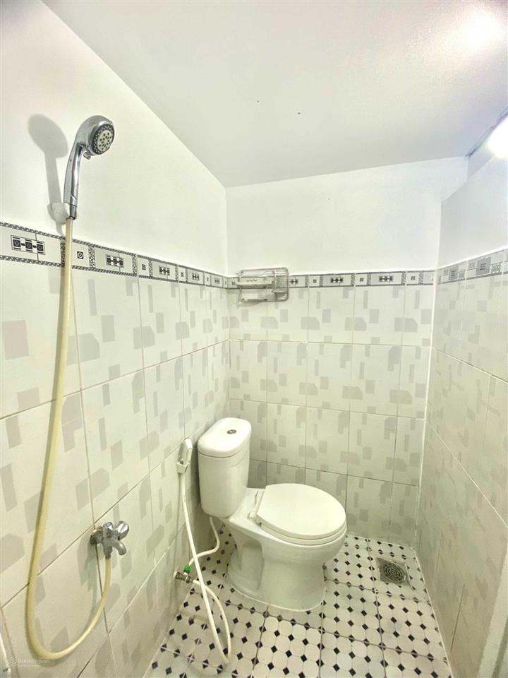 Cho thuê phòng 666 lê trọng tấn giá chỉ 2,8tr chính chủ 0359 458 ***