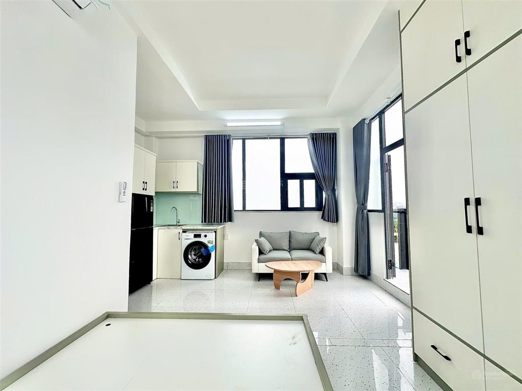 Bán chdv 13a  tân kỳ tân quý 9,8 tỷ 17 phòng doanh thu 80tr/tháng  0359 458 *** huỳnh