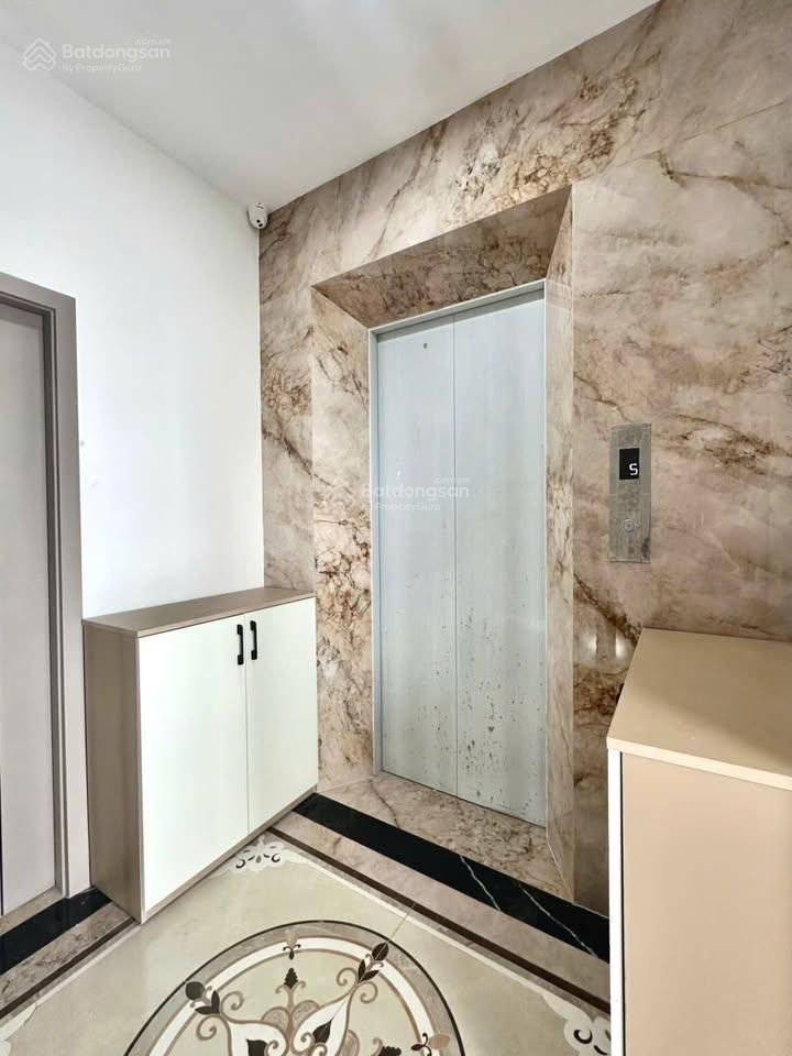 Bán chdv 13a  tân kỳ tân quý 9,8 tỷ 17 phòng doanh thu 80tr/tháng  0359 458 *** huỳnh