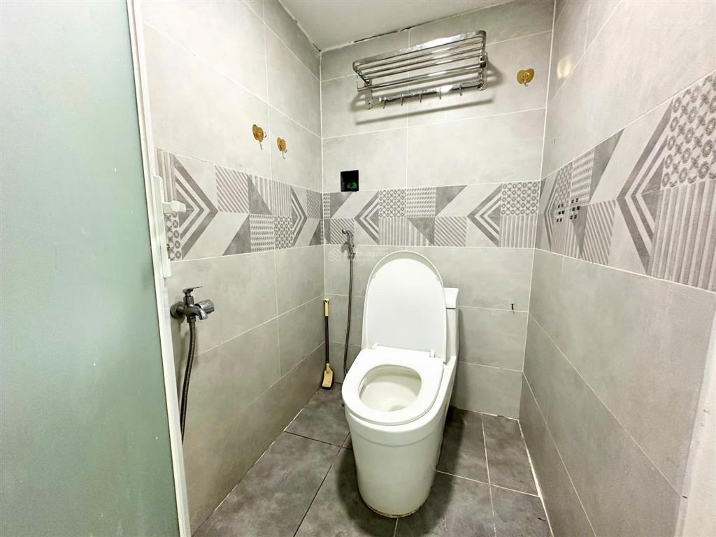 Phòng trọ y hình 2,7tr hẻm 47 bình thành bình hưng hoà b bình tân