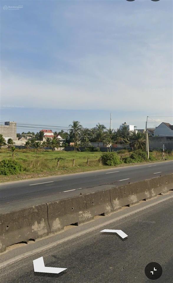 Lô đất đẹp cần bán giáp đường ray xe lửa làm quán homestay đều được 19,5tr/m². xuân tự 2, vạn hưng