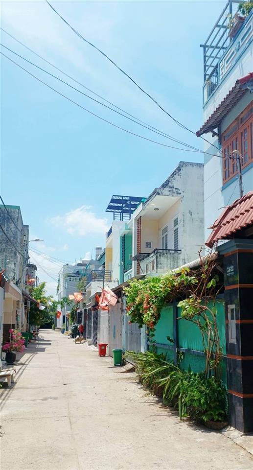 Giá đầu tư bán đất 65m2 tại nguyễn duy trinh, p long trường, q9. giáp quận 2.