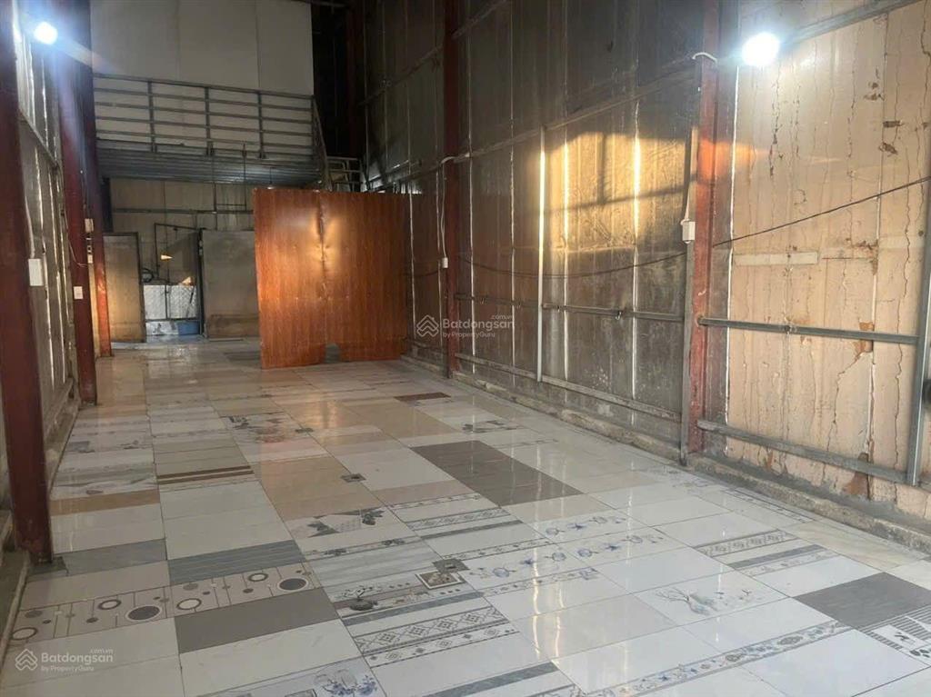 Cho thuê mặt bằng kho, nhà xưởng đường xe cont tại nguyễn duy trinh, 5 triệu, 100m2  hot!