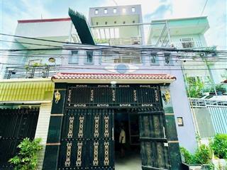 Bán nhà 80m2 ngang 5m sân để xe hơi. ban công sân thượng rộng 3pn