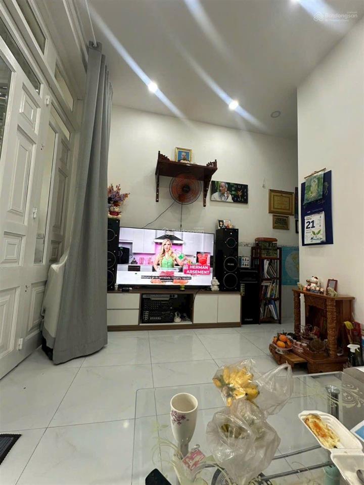 Bán gấp nhà cấp 4 diện tích 80m2 có 2pn giá rẻ