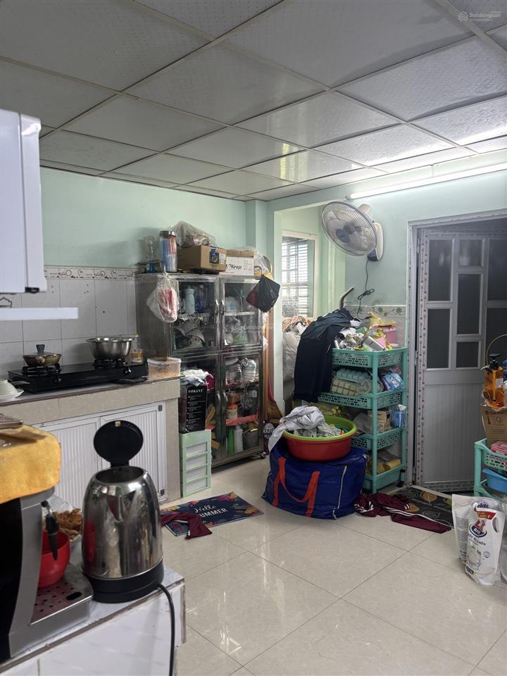 Bán nhà 1 trệt 1 lầu có 3pn và 2wc giá 4 tỷ thương lượng