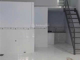 Cho thuê nhà 2pn đường xe hơi đường nguyễn duy trinh đi vào phường long trường gần chợ long trường