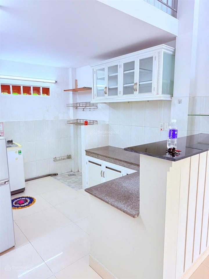 Cho thuê nhà 50m2, giá chỉ 5,5 triệu tại nguyễn duy trinh, phường phú hữu. có đầy đủ nội thất