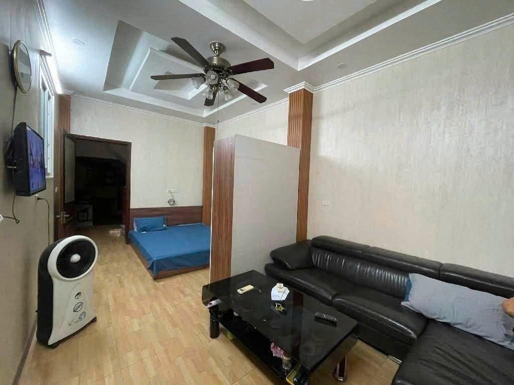 Cho thuê nhà Hoà Bình 4, Minh Khai Hai Bà Trưng 60m x 4T giá 15 triệu