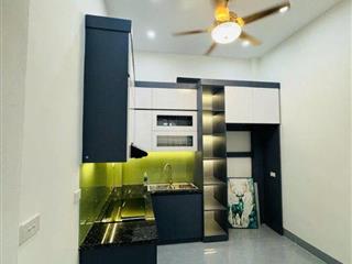 Cho thuê nhà Lê Quang Đạo, Phú Đô 38m*5 tầng (5PN) ĐẸP, FULL ĐỒ giá 13 triệu