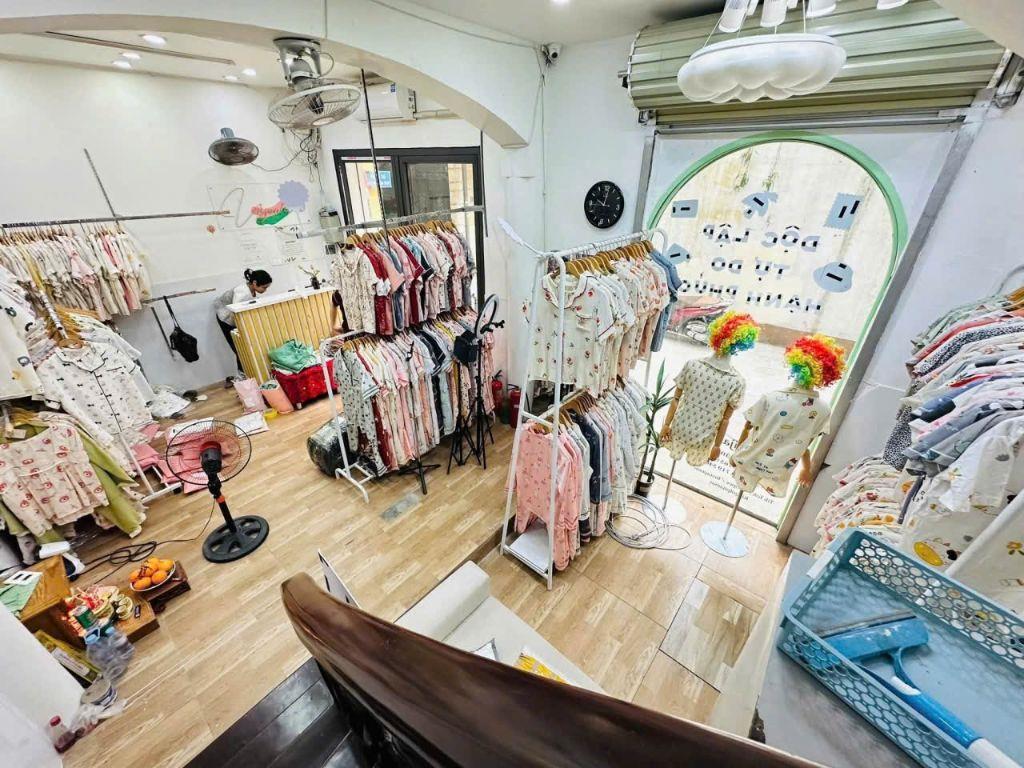 Xuân Thủy, Cầu Giấy 35m* 3T OTO ĐỖ CỬA, KD, NHÀ ĐẸP giá 17 triệu