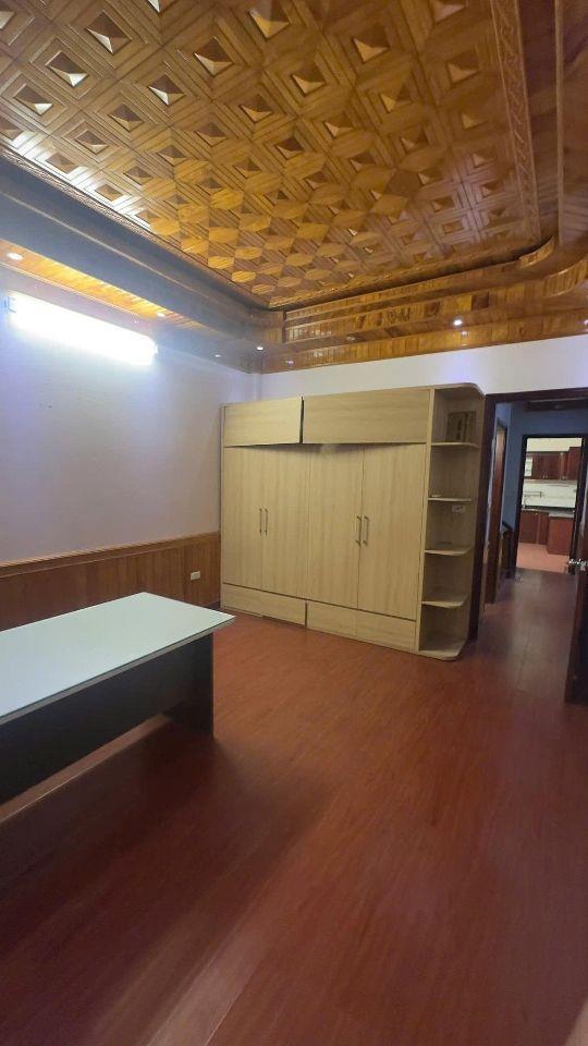 Cho thuê nhà ngõ 78 Duy Tân, Cầu Giấy 50m x 5T (6 phòng) OTO DỪNG ĐỖ _23 triệu