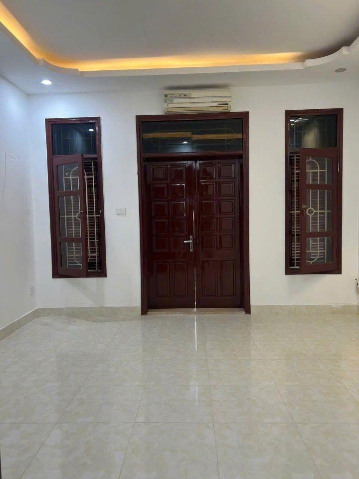 Cho thuê LK KĐT Mỹ Đình, Nguyễn Cơ Thạch _Từ Liêm 60m x 4T (5 phòng) Ô TÔ ĐỖ CỬA