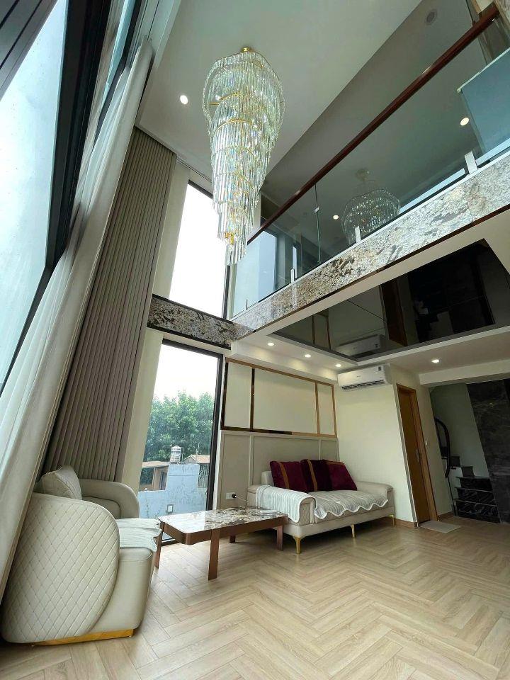 Cho thuê nhà ĐẸP, THANG MÁY Trích Sài View Hồ Tây 36M x 8T giá 38 triệu