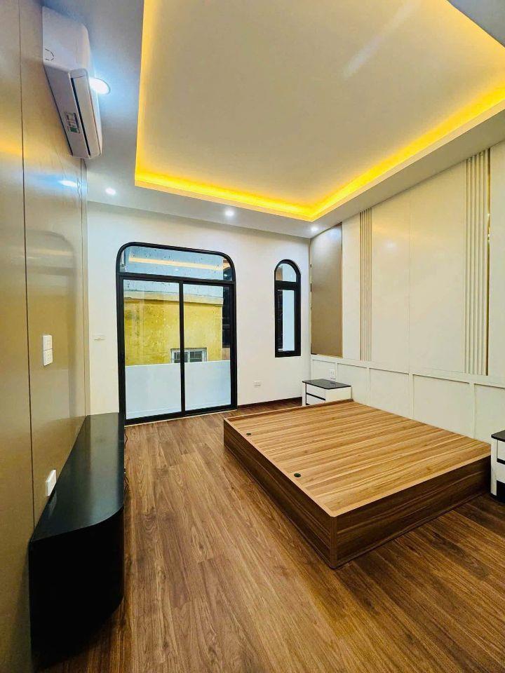 Cho thuê nhà Trung Văn, Nam Từ Liêm 70m x 4T (4 ngủ kk) THANG MÁY, FULL ĐỒ_20 triệu