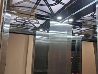 Nhà THANG MÁY, NỘI THẤT ĐẸP ngõ 89 Lạc Long Quân, Tây Hồ 40m x 5T giá 16.5 triệu