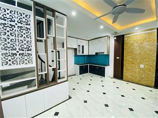 Cho thuê nhà ngõ 21 Lê Văn Lương, Thanh Xuân 35m x 6T(4 ngủ kk) giá 13 triệu