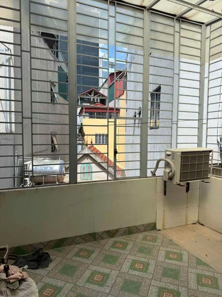 Cho thuê nhà Nguyễn Hoàng, Mỹ Đình _Nam Từ Liêm 40m x 5T (7 phòng) giá 15 triệu