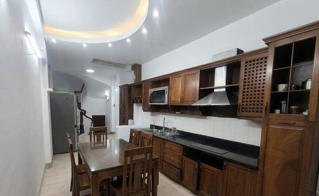 Cho thuê nhà Ngõ Quỳnh, Bạch Mai _Hai Bà Trưng 40m x 5T LÔ GÓC, KD ONLINE giá 12 triệu