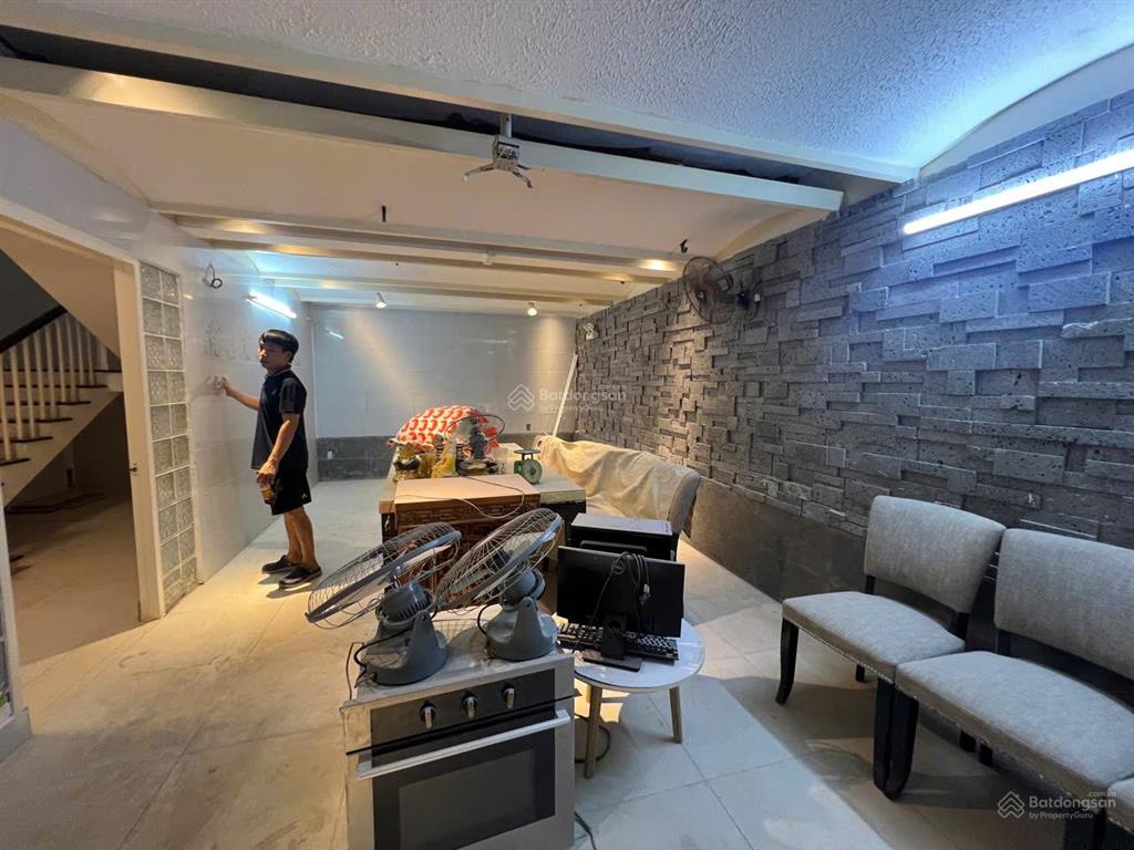 Villa an phú 10x20 cho thuê hầm trệt 2 lầu sân rộng  55 triệu