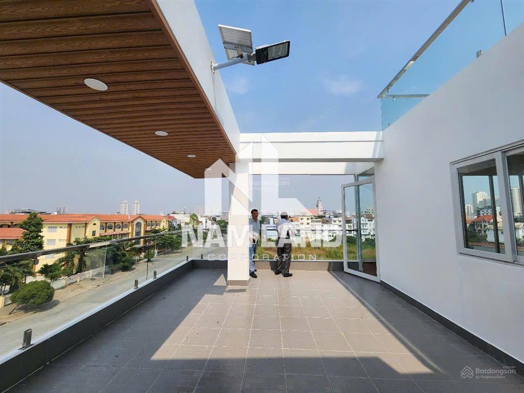 Building trần não  thoáng sáng dễ nhận dạng thương hiệu  hầm, 4 lầu, 160tr