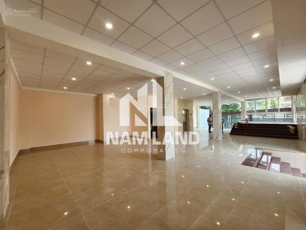 Building trần não  thoáng sáng dễ nhận dạng thương hiệu  hầm, 4 lầu, 160tr