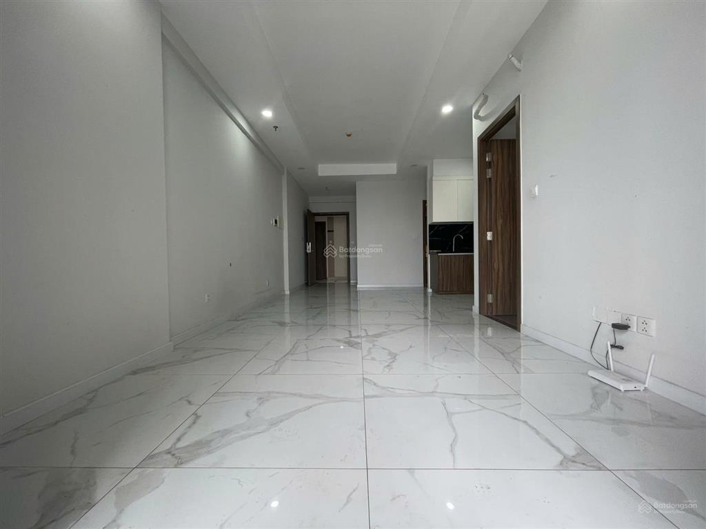 Kẹt tiền bán gấp trong tuần opal boulevard 2pn 77m2 chỉ 3.35 tỷ, đông nam, gọi bộ 0981 244 ***