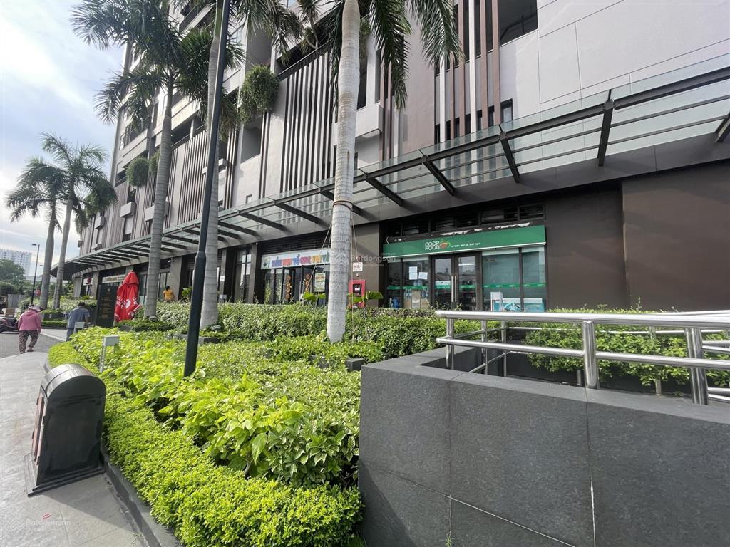 Cần tiền bán gấp 2pn opal boulevard 71,6m2 3,7 tỷ đông nam, sổ sẵn đăng là có, gọi bộ 0981 244 ***