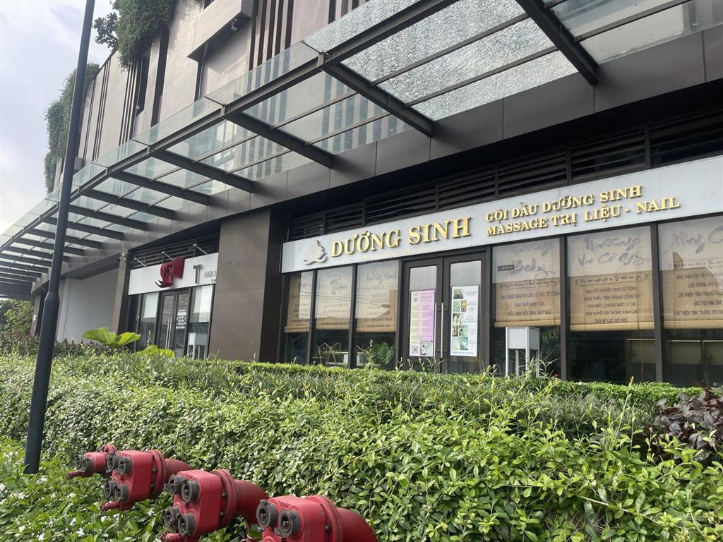 Cần tiền bán gấp 2pn opal boulevard 71,6m2 3,7 tỷ đông nam, sổ sẵn đăng là có, gọi bộ 0981 244 ***