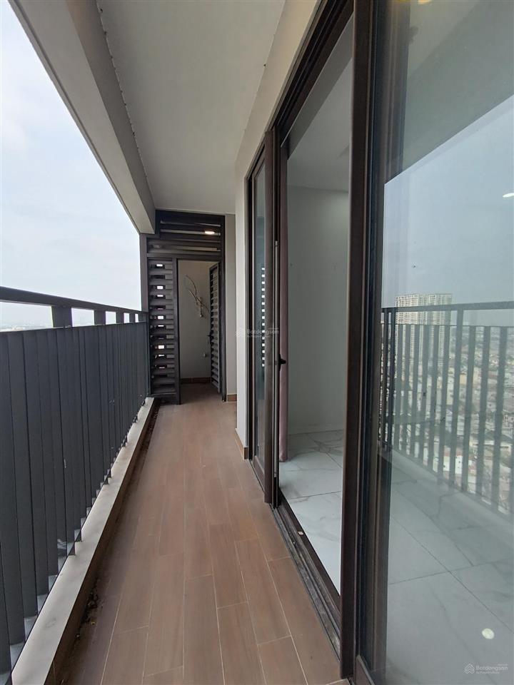Sót lại 1 căn 3pn, 107m2 chỉ 4.5 tỷ, căn góc, đông nam, sổ sẵn, tầng 1x, gọi ngay 0981 244 ***